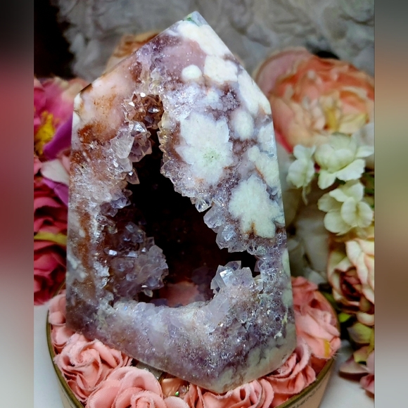 Huge Pink Amethyst Sakura Flower Agate Tower - Picture 8 of 16